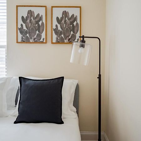 3-Bedroom Gem Apt With In-Unit Laundry - Lawndale 1 & 2 Rep Chicago Esterno foto