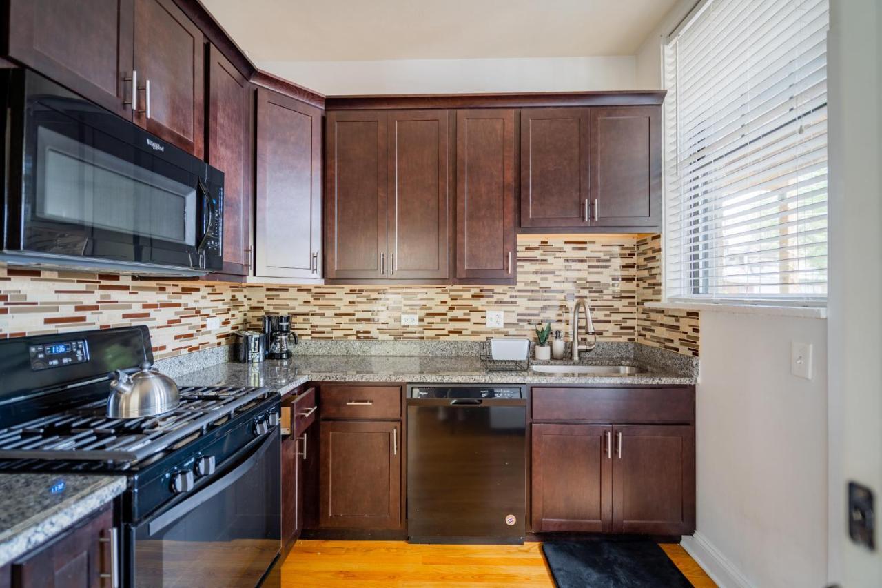 3-Bedroom Gem Apt With In-Unit Laundry - Lawndale 1 & 2 Rep Chicago Esterno foto